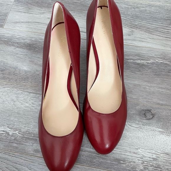 Nine West leather high heels, size 9 - Picture 4 of 6